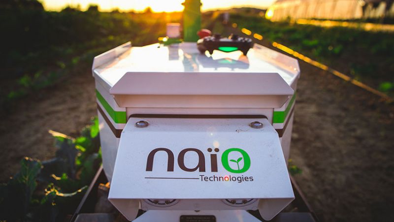 Robot agriculteur avec Naïo Technologies
